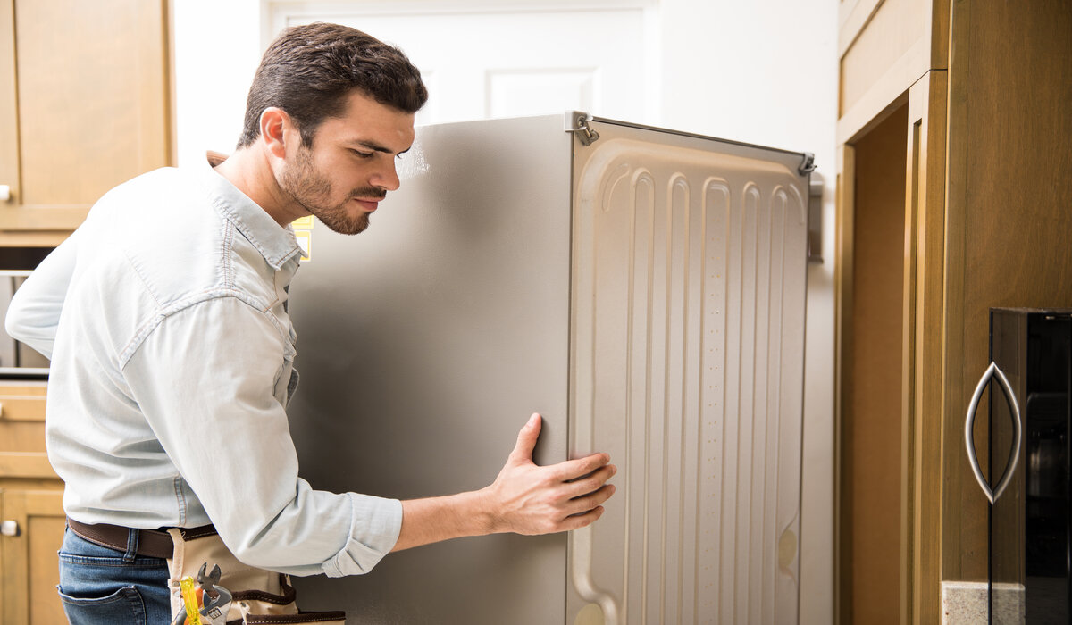 how refrigerators work