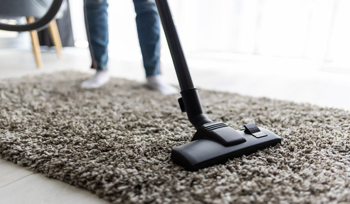 cleaning a shag rug